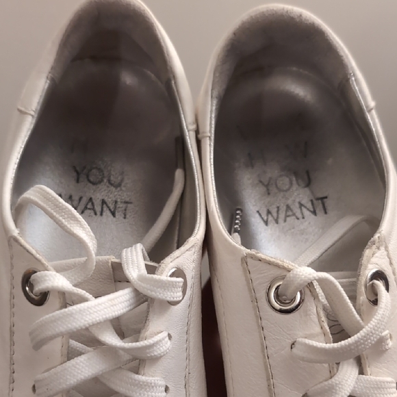 Zvelle White Leather Sneakers - Picture 4 of 9